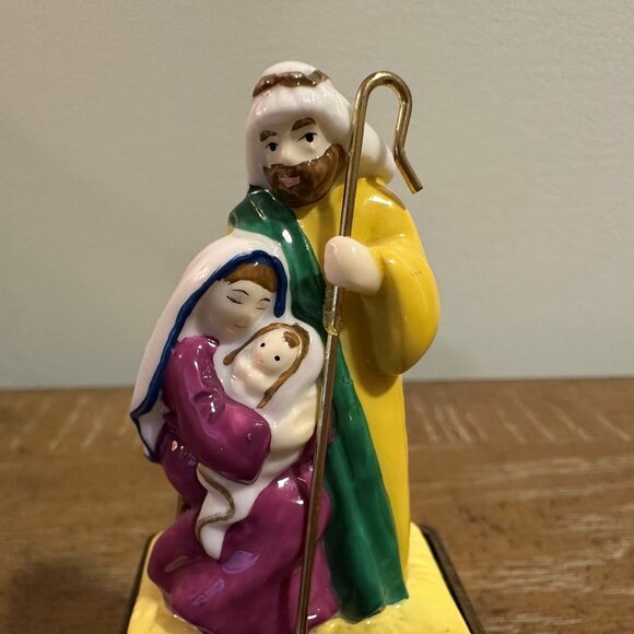 NEW Midwest of  Cannon Falls HOLY FAMILY Hinged Box - Picture 9 of 10